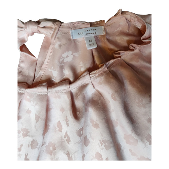 EUC LC Lauren Conrad Women's Pink Animal Pleated Scoop Neck M - Picture 2 of 3